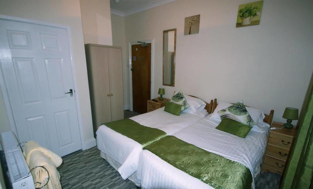 The Firs Bed And Breakfast Plymouth Exterior photo